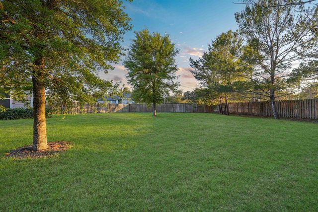 324 N Shadowwood Dr, St Augustine, FL 32086