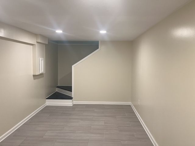 1447 McCan Dr, Clarksville, TN 37043