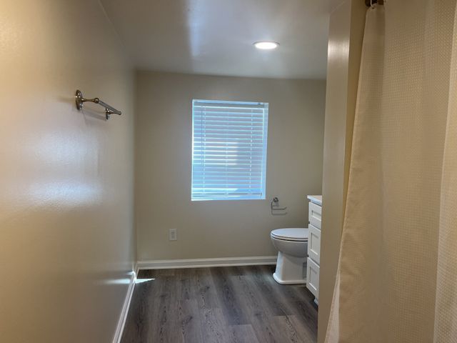 1447 McCan Dr, Clarksville, TN 37043