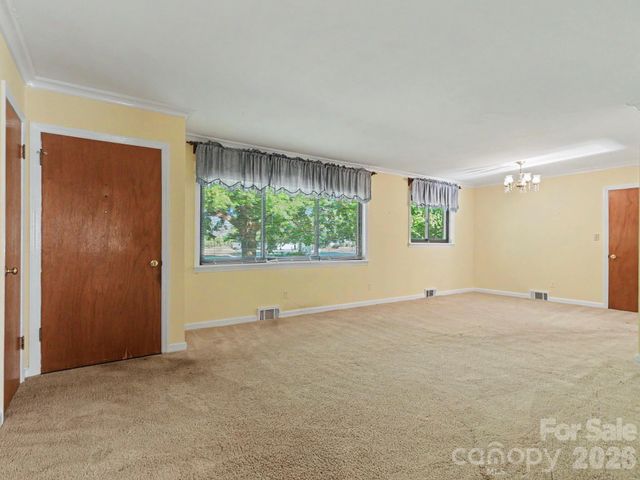 1006 S Main Street, Landis, NC 28088