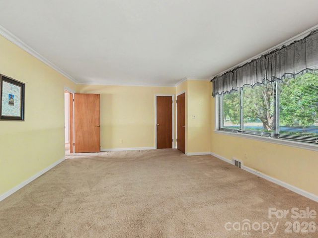 1006 S Main Street, Landis, NC 28088