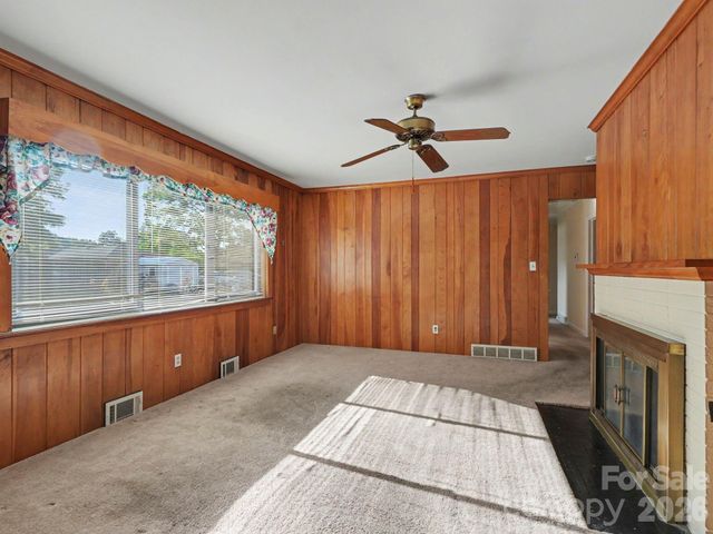 1006 S Main Street, Landis, NC 28088