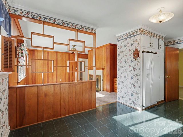1006 S Main Street, Landis, NC 28088
