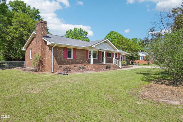 206 Old Post Road, Erwin, NC 28339