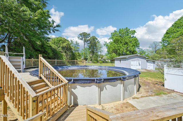 206 Old Post Road, Erwin, NC 28339