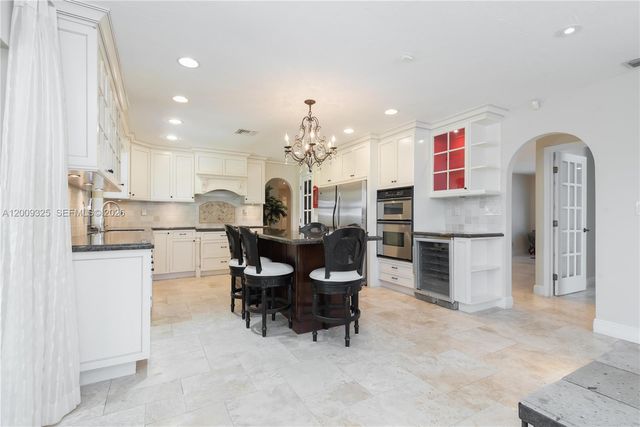 13300 SW 21st Street, Miami, FL 33175