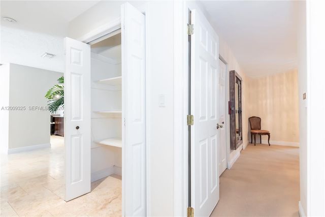 13300 SW 21st Street, Miami, FL 33175