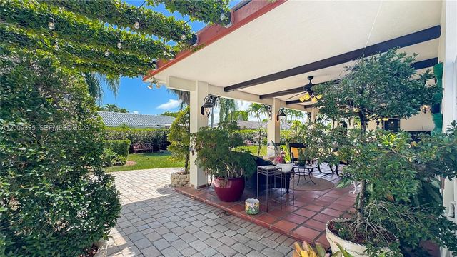 13300 SW 21st Street, Miami, FL 33175