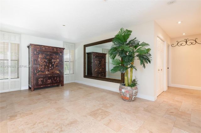 13300 SW 21st Street, Miami, FL 33175