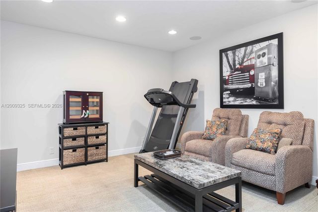 13300 SW 21st Street, Miami, FL 33175