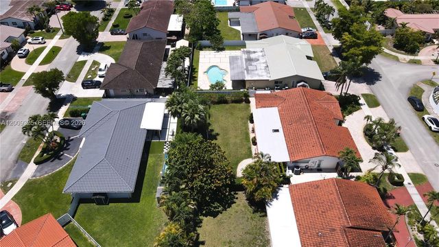 13300 SW 21st Street, Miami, FL 33175