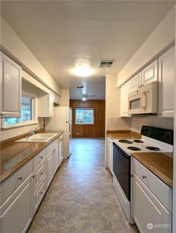 930 Trosper Road SW #70, Tumwater, WA 98512