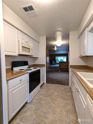 930 Trosper Road SW #70, Tumwater, WA 98512