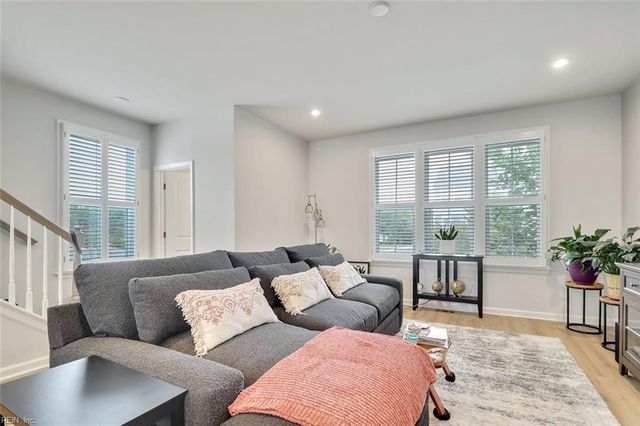 414 Bulkhead PL, Williamsburg, VA 23188