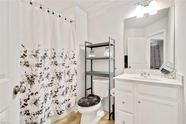 414 Bulkhead PL, Williamsburg, VA 23188