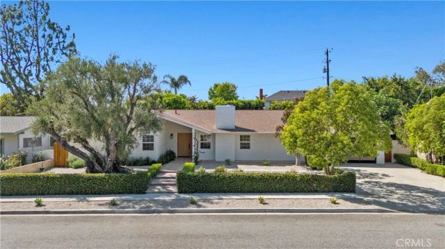 1543 Norwich Avenue, Thousand Oaks, CA 91360