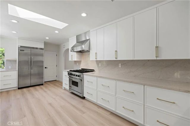 1543 Norwich Avenue, Thousand Oaks, CA 91360