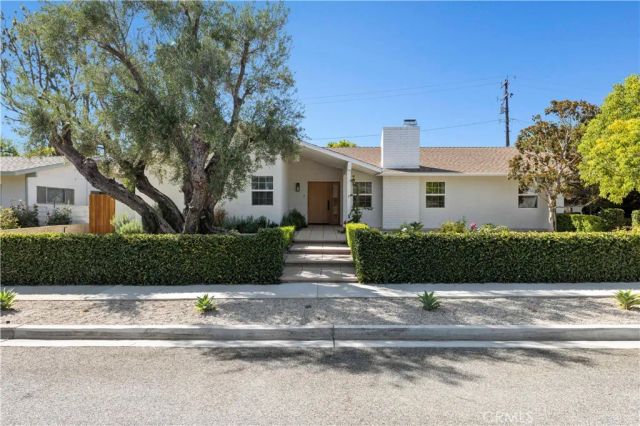 1543 Norwich Avenue, Thousand Oaks, CA 91360