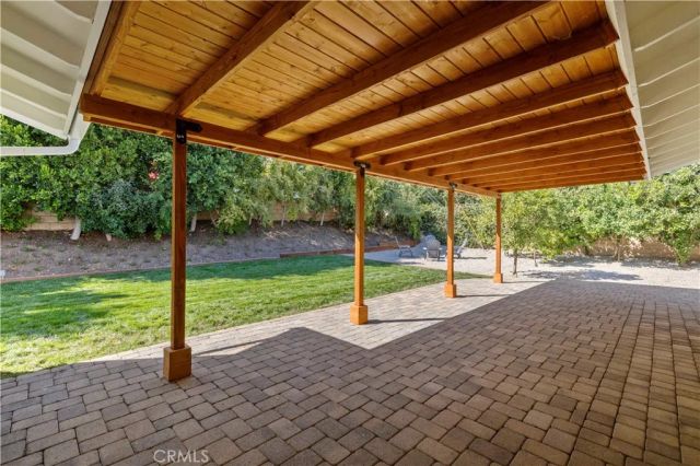 1543 Norwich Avenue, Thousand Oaks, CA 91360