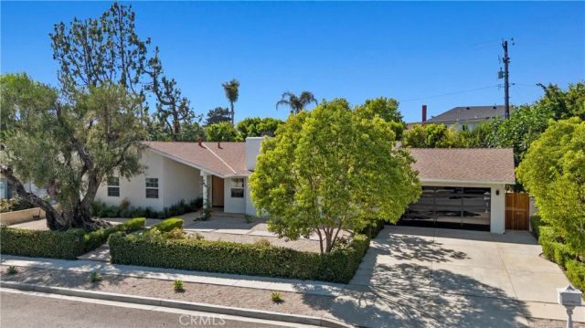 1543 Norwich Avenue, Thousand Oaks, CA 91360