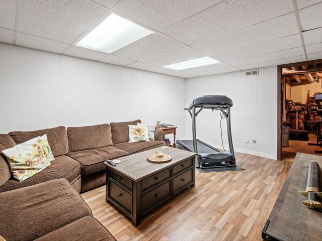 5384 Ponderosa Drive, Columbus, OH 43231