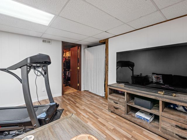 5384 Ponderosa Drive, Columbus, OH 43231