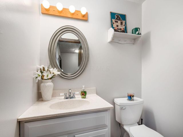 5384 Ponderosa Drive, Columbus, OH 43231