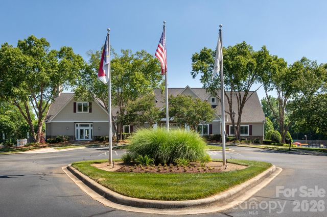 1472 Haverford Road NW, Concord, NC 28027