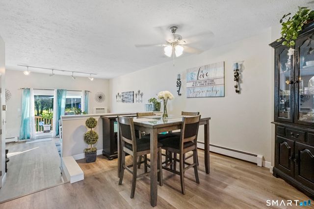 1431 Farmington Avenue C, Farmington, CT 06032