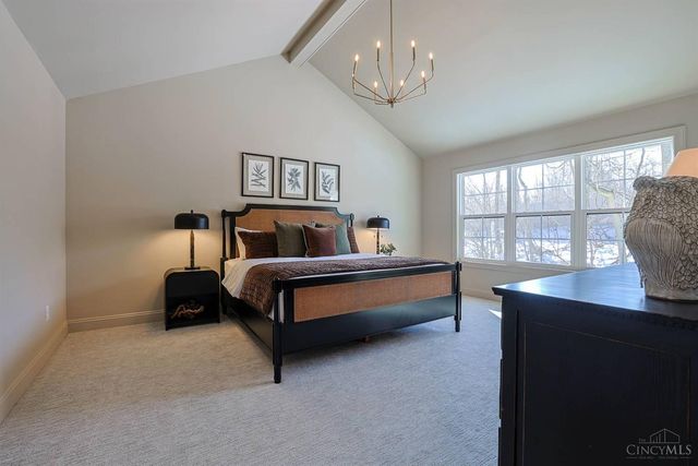 7401 Cornell Road, Montgomery, OH 45242