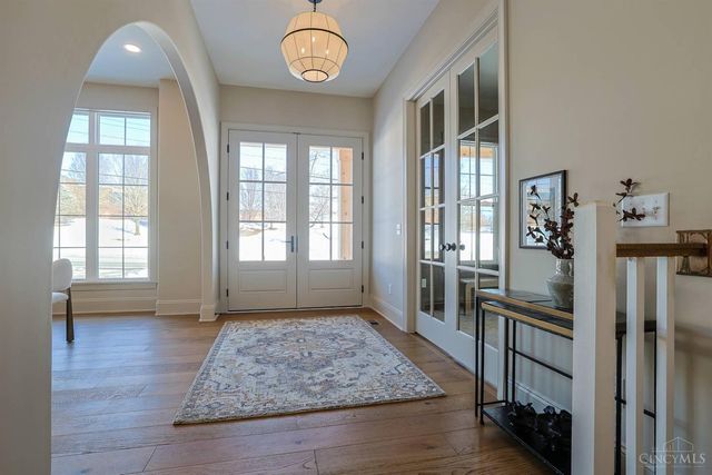 7401 Cornell Road, Montgomery, OH 45242