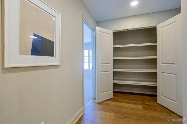 7401 Cornell Road, Montgomery, OH 45242