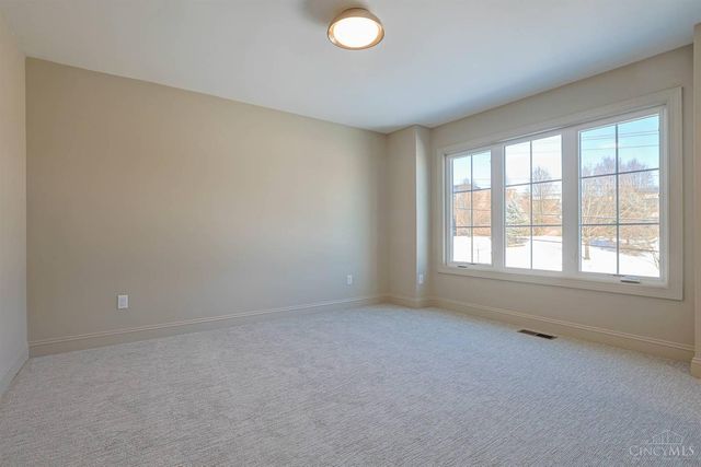 7401 Cornell Road, Montgomery, OH 45242