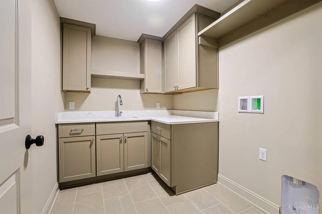 7401 Cornell Road, Montgomery, OH 45242