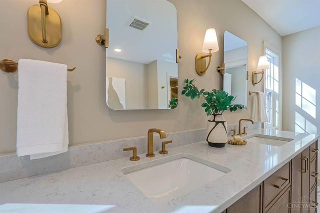 7401 Cornell Road, Montgomery, OH 45242