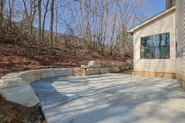 7401 Cornell Road, Montgomery, OH 45242