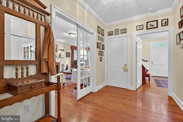 11136 ORLEAN VISTA DR, Marshall, VA 20115