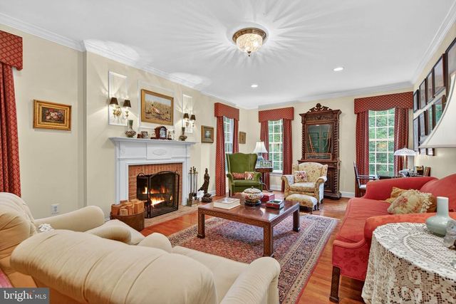 11136 ORLEAN VISTA DR, Marshall, VA 20115