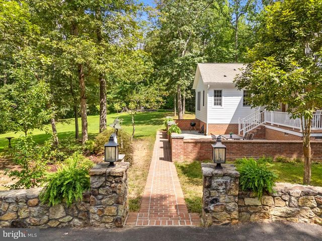 11136 ORLEAN VISTA DR, Marshall, VA 20115