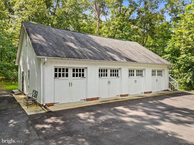 11136 ORLEAN VISTA DR, Marshall, VA 20115