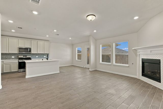 5117 Del Monte Drive, Denton, TX 76207