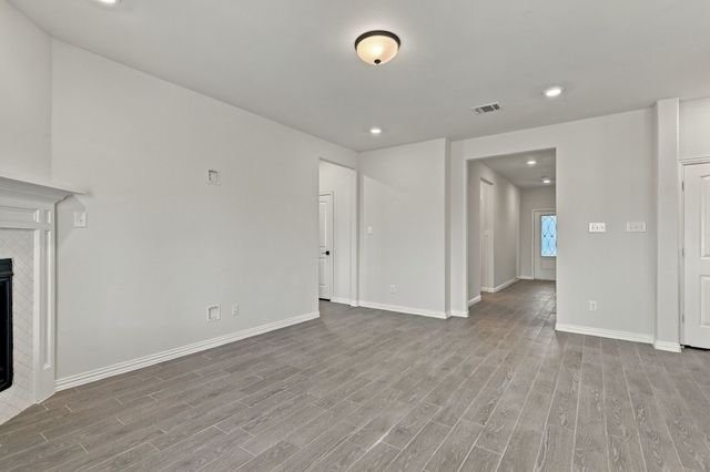 5117 Del Monte Drive, Denton, TX 76207