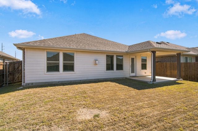 5117 Del Monte Drive, Denton, TX 76207