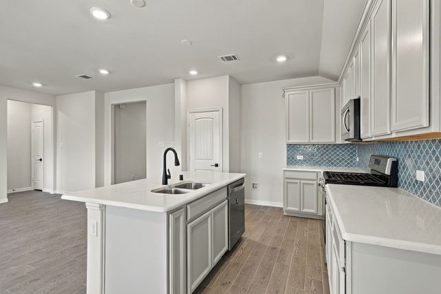 5117 Del Monte Drive, Denton, TX 76207