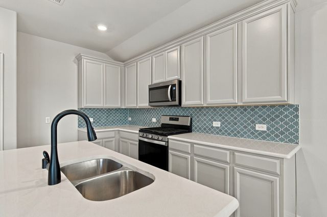 5117 Del Monte Drive, Denton, TX 76207