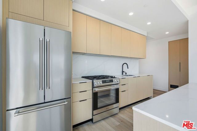 3555 Overland Avenue 505, Los Angeles, CA 90034
