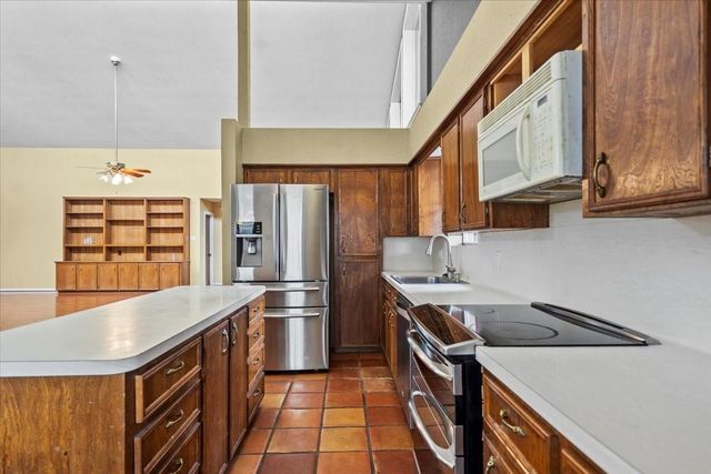 16214 Coral Bay Street, Crosby, TX 77532