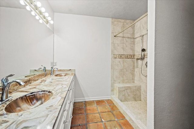 16214 Coral Bay Street, Crosby, TX 77532