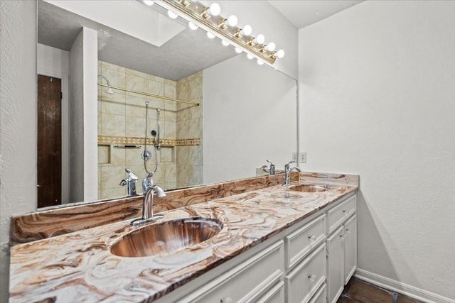 16214 Coral Bay Street, Crosby, TX 77532