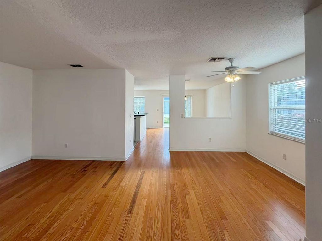 Image 17 of property listing at 12755 SOMERSET OAKS STREET, Orlando, FL 32828
